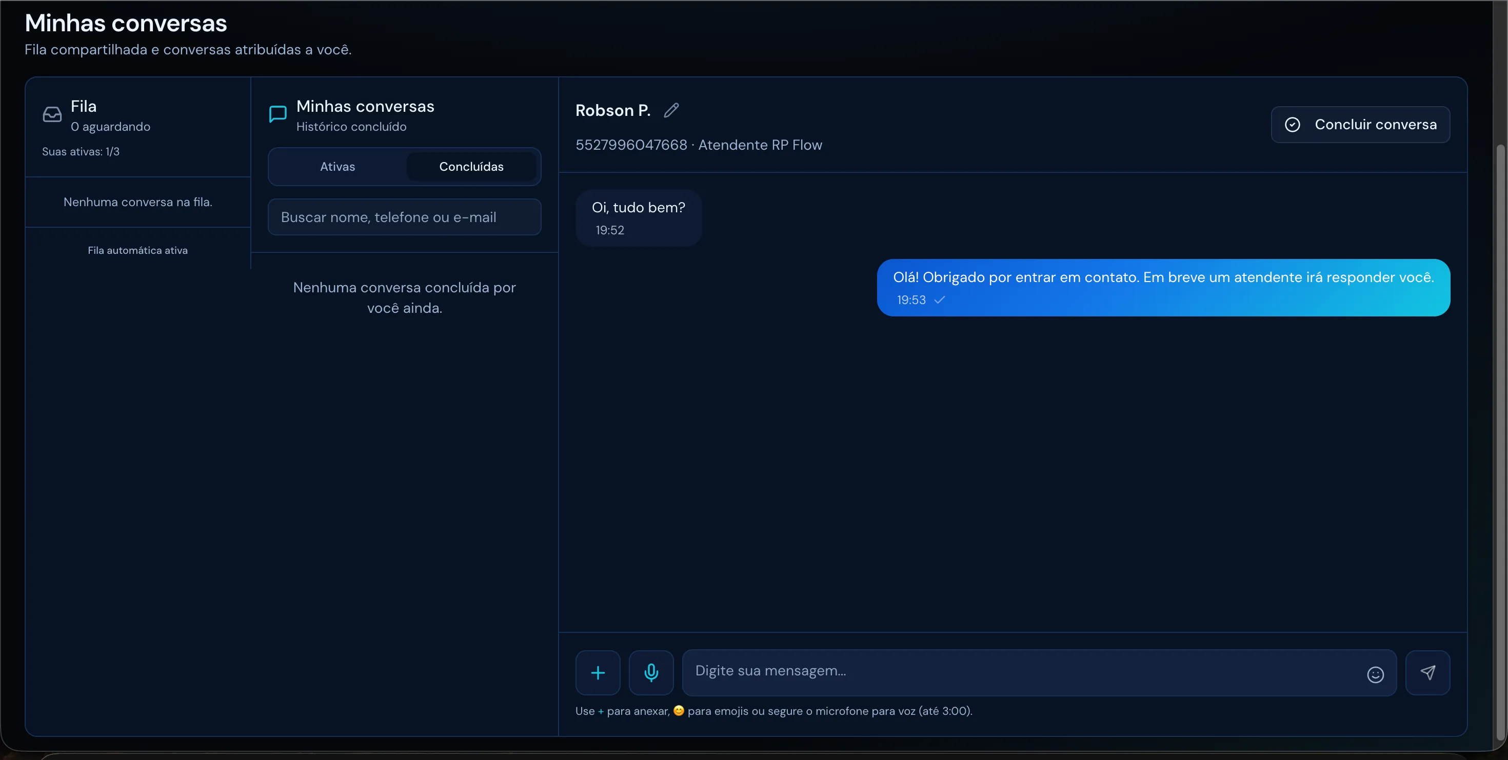Interface do atendente no RPFlow com lista de conversas e chat